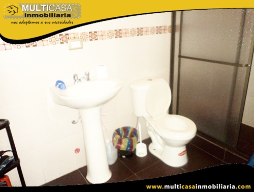 Casa en Venta a Crédito Sector Las Orquídeas Cuenca-Ecuador