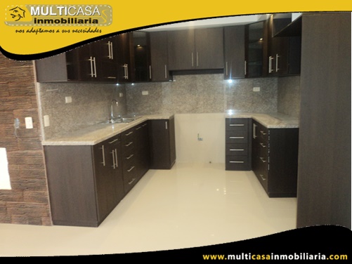 Casa en Venta a Crédito Sector Don Bosco Cuenca-Ecuador