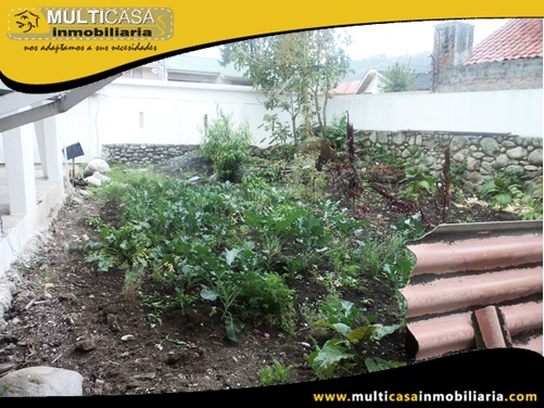 Casa en Venta a Crédito Sector Ave. 10 de Agosto Cuenca-Ecuador