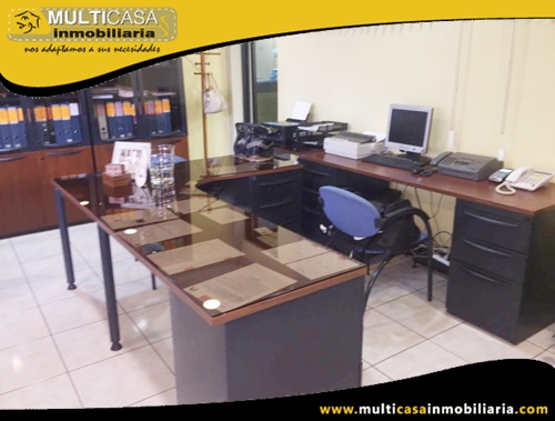 Casa en venta a Crédito ideal para oficinas Sector Aeropuerto Cuenca-Ecuador