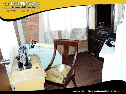 Casa Comercial en Venta a Crédito Sector El Cebollar Cuenca-Ecuador