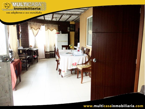 Casa Comercial en Venta a Crédito Sector El Cebollar Cuenca-Ecuador