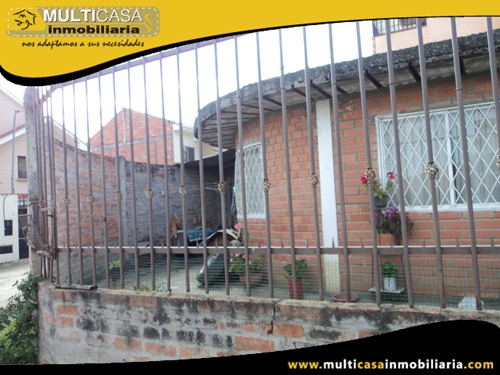 Casa Comercial en Venta a Crédito Sector El Cebollar Cuenca-Ecuador