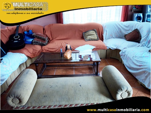 Casa en Venta a Crédito con Terreno Sector Ochoa León Cuenca-Ecuador