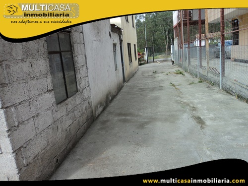 Casa en Venta a Crédito con Terreno Sector Ochoa León Cuenca-Ecuador