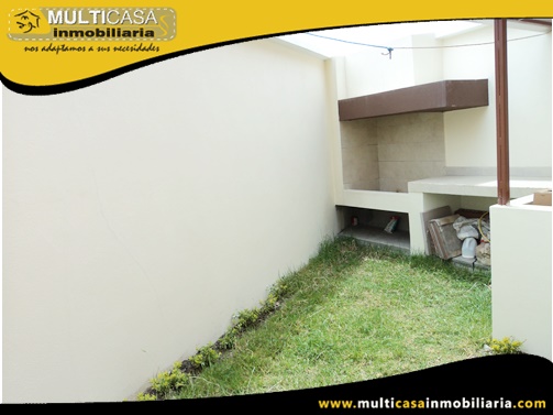 Casa en Venta a Crédito Sector Control Sur Cuenca-Ecuador