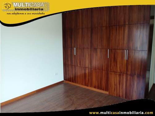 Casa en Venta a Crédito Sector Control Sur Cuenca-Ecuador
