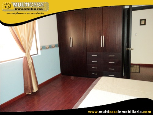Casa amoblada en Venta a Crédito en Urbanización Privada Sector Challuabamba Cuenca-Ecuador
