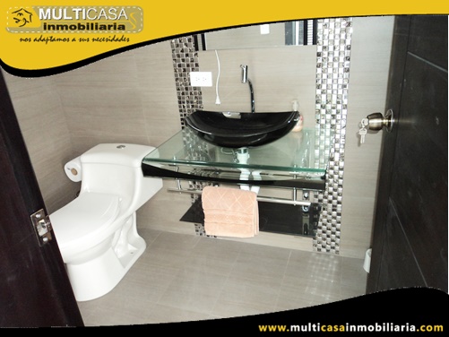 Quinta en Venta a Crédito en Urbanización Privada Sector Yunguilla-Ecuador
