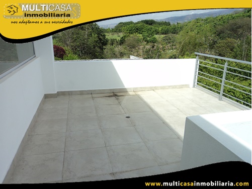 Quinta en Venta a Crédito en Urbanización Privada Sector Yunguilla-Ecuador