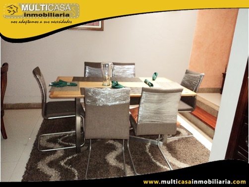 Casa en Venta a Crédito Sector Parque Iberia Cuenca-Ecuador