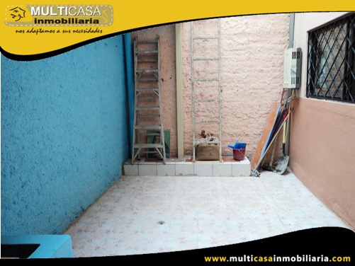 Casa en Venta a Crédito en Ciudadela Privada Sector Centro de la Ciudad Cuenca-Ecuador