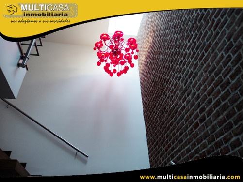 Penthouse Duplex en Venta a Crédito Sector Zona Rosa Cuenca-Ecuador