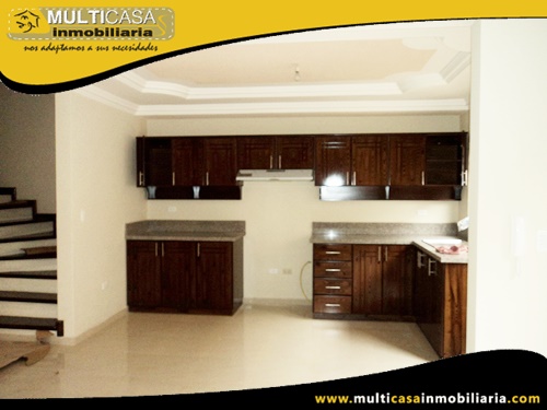 Casas en Venta a Crédito Sector Racar Cuenca-Ecuador