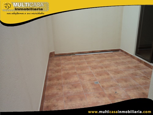 Casa en Venta a Crédito en Condominio Privado Sector Racar Cuenca-Ecuador