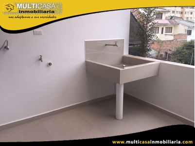 Casas en Venta a Crédito Sector Cdla Kennedy Cuenca-Ecuador