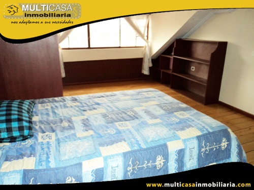 Casa Comercial en Venta a Crédito Tres departamentos Sector Circo Social Cuenca-Ecuador