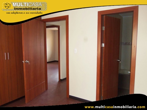 Casa en Venta a Crédito en Condominio Privado Sector El Tejar Cuenca-Ecuador