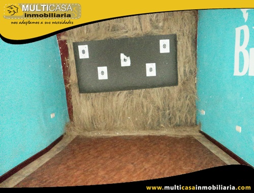 Casa Comercial en Venta a Crédito  Sector Centro de la Ciudad Cuenca-Ecuador