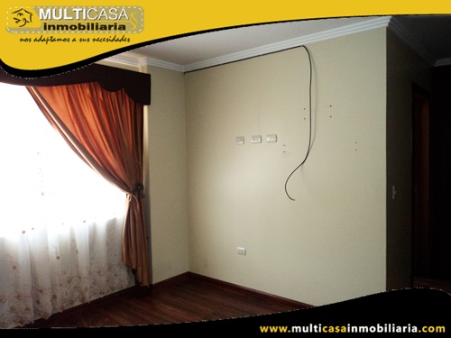Casa en Venta a Crédito en Condominio Privado Sector Ciudadela de Los Ingenieros Cuenca-Ecuador