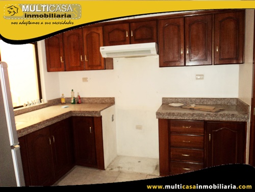 Casa en Venta a Crédito Sector Sayausí Cuenca-Ecuador