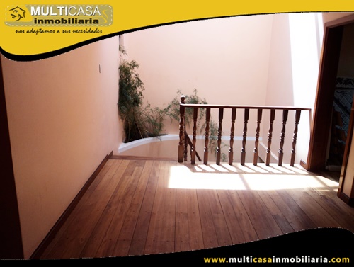 Casa en Venta a Crédito Sector Sayausí Cuenca-Ecuador