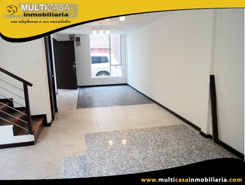 Casa en Venta a Crédito en Condominio Privado Sector Av. Abelardo J. Andrade  Cuenca-Ecuador