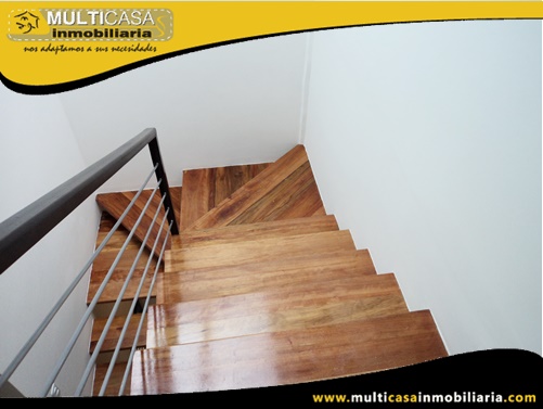 Casa en Venta a Crédito en Condominio Privado Sector Av. Abelardo J. Andrade  Cuenca-Ecuador