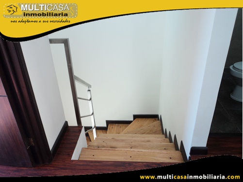 Arriendo Casa en Condominio Privado Sector Av. Primero de Mayo Cuenca-Ecuador