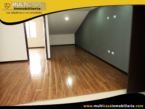Edificio en Venta a Crédito de Cuatro Departamentos Sector Av. de las Américas Cuenca-Ecuador