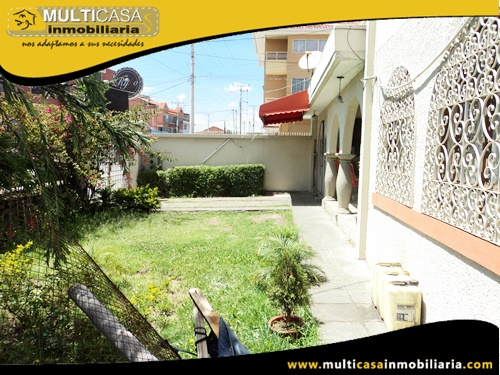 Casa en Venta a Crédito con Dos Departamentos Sector Totoracocha Cuenca-Ecuador