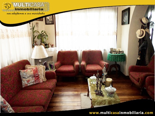 Edificio en Venta a Crédito de Tres departamentos y Local Comercial Sector Centro de la Ciudad Cuenca-Ecuador