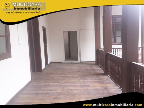 Arriendo Local Comercial Sector Centro de la Ciudad Cuenca-Ecuador