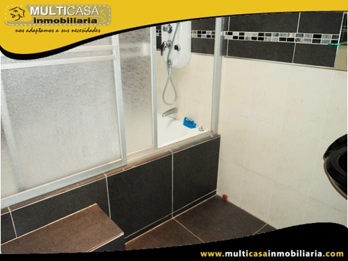 Casa en Venta a Crédito Sector Ave. 10 de Agosto Cuenca-Ecuador