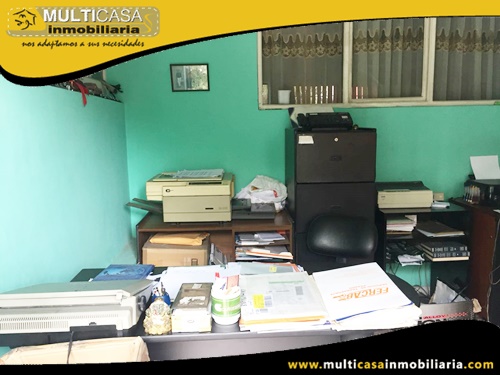Casa Comercial en Venta a Crédito Sector Héroes de Verdeloma Cuenca-Ecuador