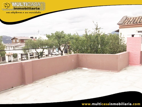 Casa Comercial en Venta a Crédito Sector Héroes de Verdeloma Cuenca-Ecuador