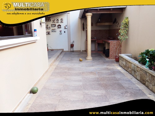 Casa en Venta a Crédito Sector Ciudadela de los Ingenieros Cuenca-Ecuador