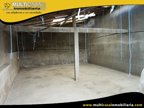 Terreno Comercial en Venta a Crédito Sector Vía a Paccha Cuenca-Ecuador