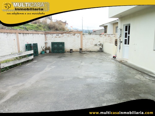 Casa en Venta a Crédito Sector Las Orquídeas Cuenca-Ecuador