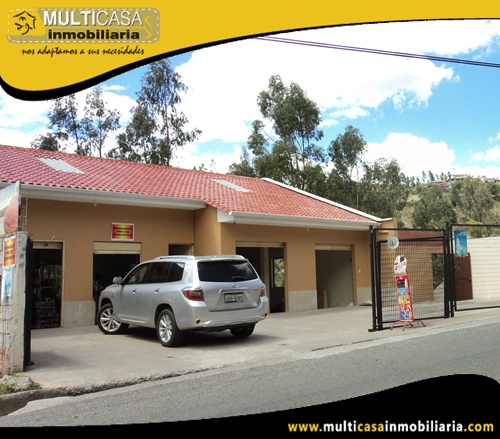 Casa en Venta a Crédito con Dos Locales Comerciales Sector Vía a Llacao Cuenca-Ecuador