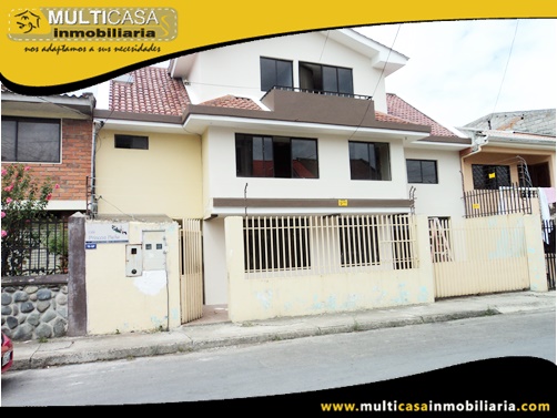 Casa en Venta a Crédito de Tres Departamentos con Local Comercial  Sector Totoracocha Cuenca - Ecuador
