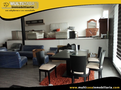 Nave Industrial en Venta a Crédito Sector Parque Industrial Cuenca - Ecuador