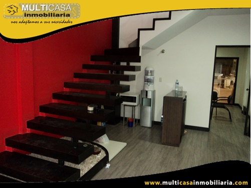 Nave Industrial en Venta a Crédito Sector Parque Industrial Cuenca - Ecuador