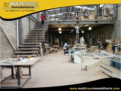 Nave Industrial en Venta a Crédito Sector Parque Industrial Cuenca - Ecuador