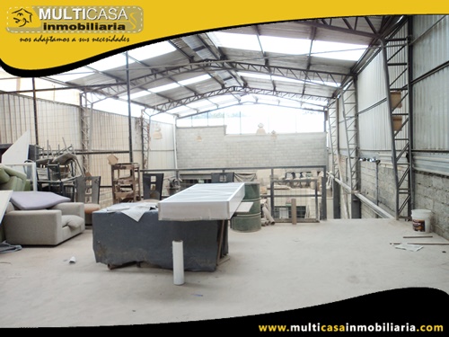 Nave Industrial en Venta a Crédito Sector Parque Industrial Cuenca - Ecuador