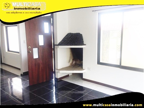 Casa en Venta a Crédito con Mini-suite independiente Sector Ciudadela la Pradera - Patamarca Cuenca-Ecuador
