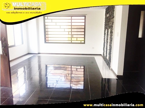 Casa en Venta a Crédito con Mini-suite independiente Sector Ciudadela la Pradera - Patamarca Cuenca-Ecuador