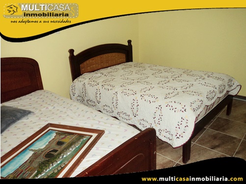 Casa en Venta a Crédito de Siete Departamentos Sector Av. 10 de Agosto Cuenca-Ecuador