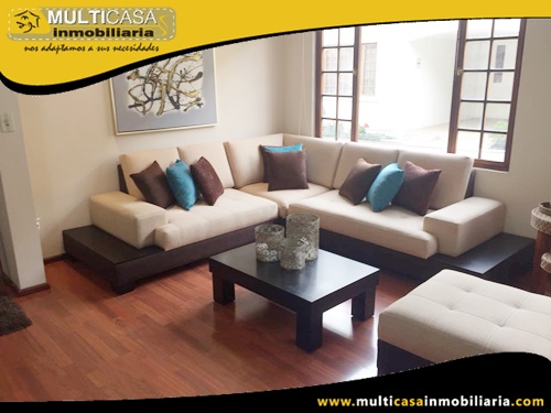 Casa en Venta a Crédito en Urbanización Privada Sector Emov - Entrada a Misicata Cuenca-Ecuador