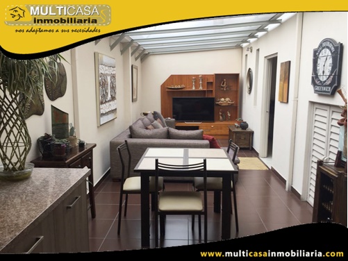 Casa en Venta a Crédito en Urbanización Privada Sector Emov - Entrada a Misicata Cuenca-Ecuador